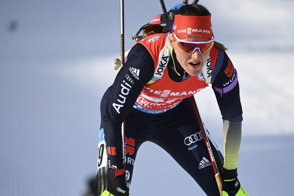 Denise Herrmann-Wick sprintete in der Schlussrunde noch an Norwegens Ingrid Landmark Tandrevold vorbei und sicherte den zweiten Rang für das Deutsche Team.