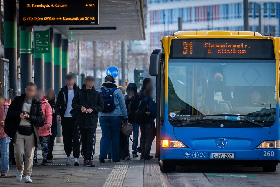Bus- und Bahnfahren wird in Chemnitz für Gelegenheitsfahrer teurer.