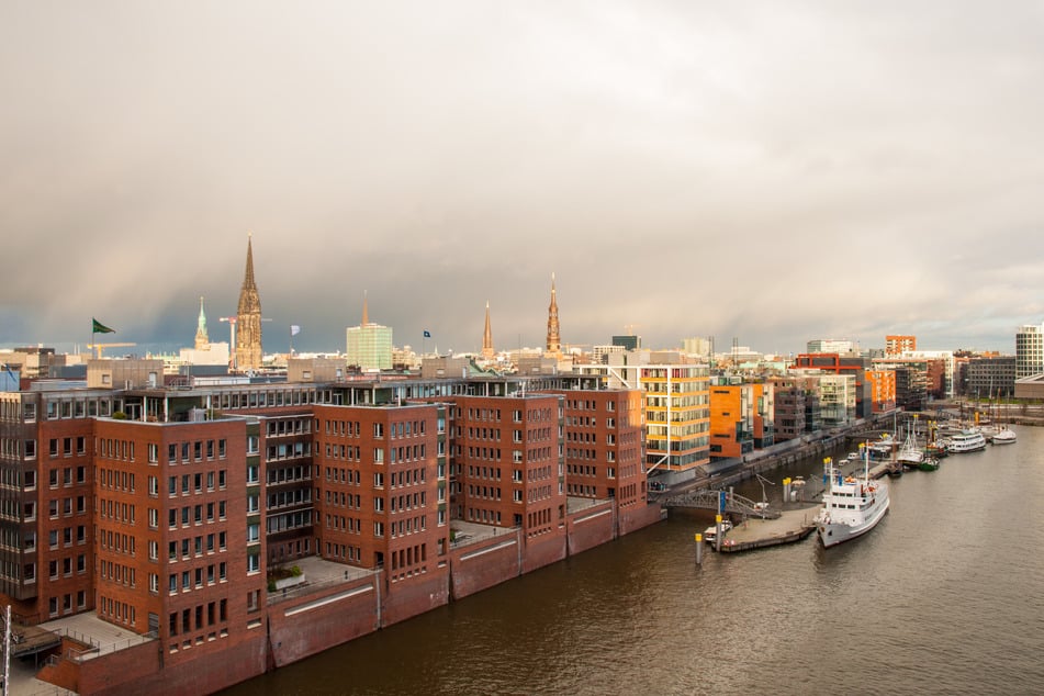 Ende der 1990er-Jahre gibt es in Hamburg noch deutlich mehr als 100 Drogentote pro Jahr. Mit Beginn der 2000er-Jahre bleibt die Zahl dann lange darunter. Jetzt ist die Marke wieder überschritten. (Symbolfoto)