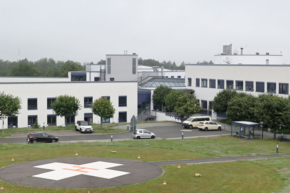 Das Klinikum in Zschopau (hier im Bild) mit der Zweigstelle Olbernhau und die Klinik in Annaberg-Buchholz sollen mit der Stollberger Klinik fusionieren.