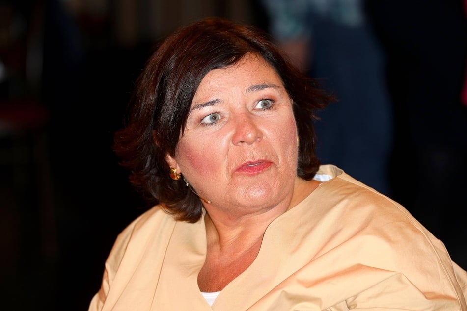 Vera Int-Veen (58) ist schockiert über den Unfall ihrer Freundin.