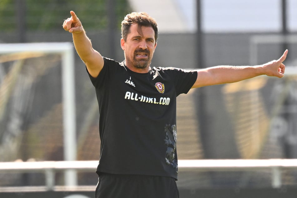 Schwerpunkt Standards: SGD-Coach Thomas Stamm (43) hat in dieser Woche viel geübt mit seinen Jungs.