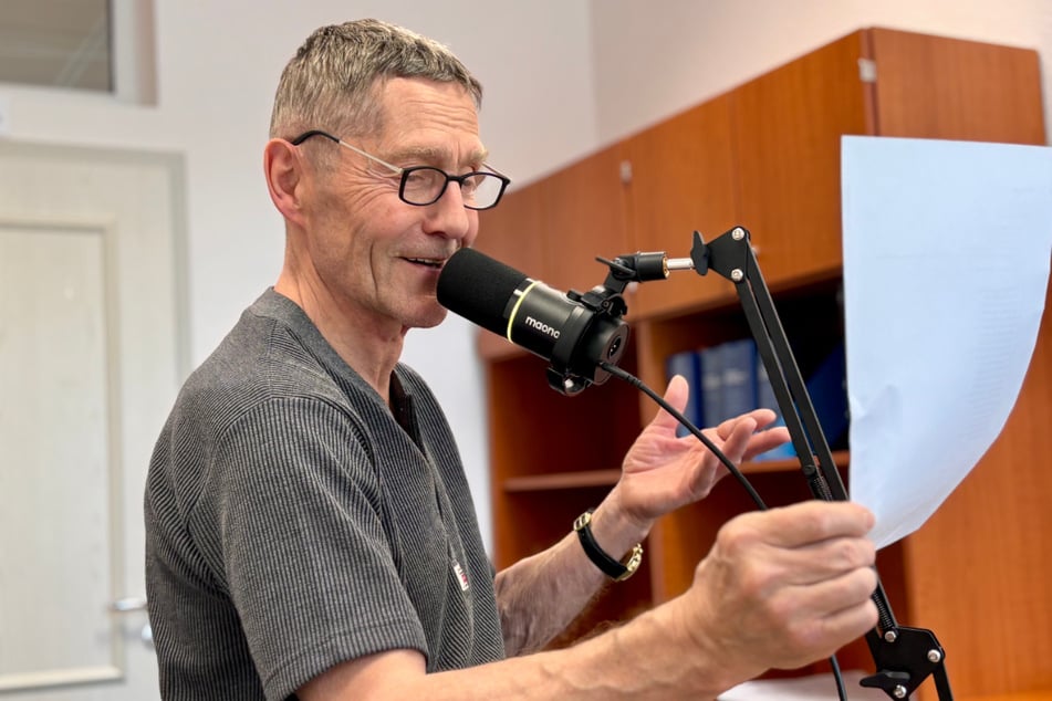 Udo Schenk (73) gab seine Stimme nach vielen Jahren noch einmal Lord Voldemort, allerdings für die Bus-Ansagen.
