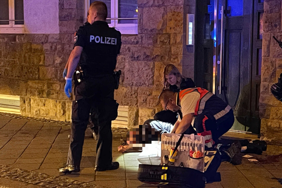 Schwerverletzter bricht in Erfurt zusammen: Polizei im Dauereinsatz