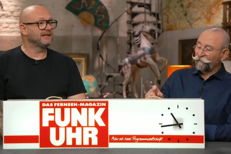 Dass die Quarzuhr an der Zeitschriftenwerbung defekt ist, fällt im Rahmen der Expertise nicht weiter ins Gewicht.