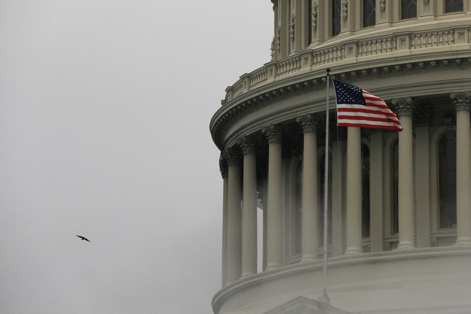 Bipartisan Senate bills would overhaul Electoral College count