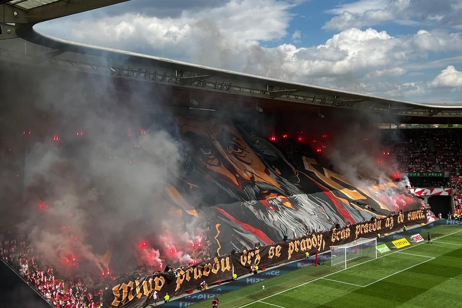 Die Choreo der Heimfans.