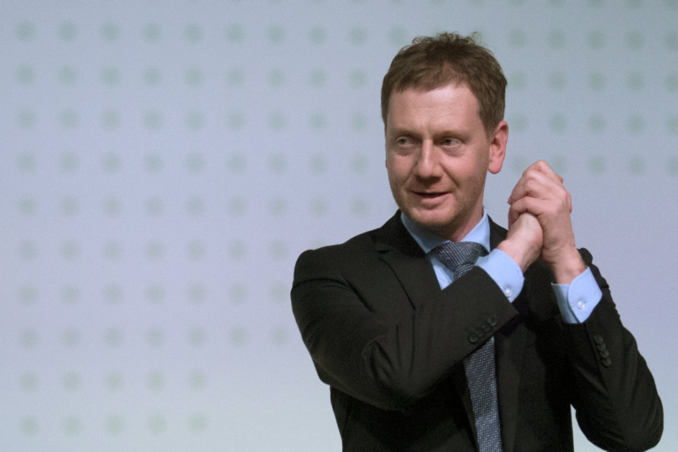 Ministerpräsident Michael Kretschmer (45, CDU) konnte wegen der Corona-Konferenz leider nicht nach Chemnitz kommen. Doch er gratulierte über Twitter.