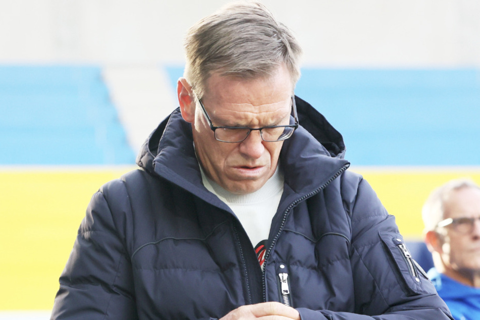 CFC-Geschäftsführer Uwe Hildebrand will mit dem Trainer-Duo in nächster Zeit verlängern. Er kündigt auch an, dass sich das Gesicht der Mannschaft im Sommer sicher nochmals ändern wird.