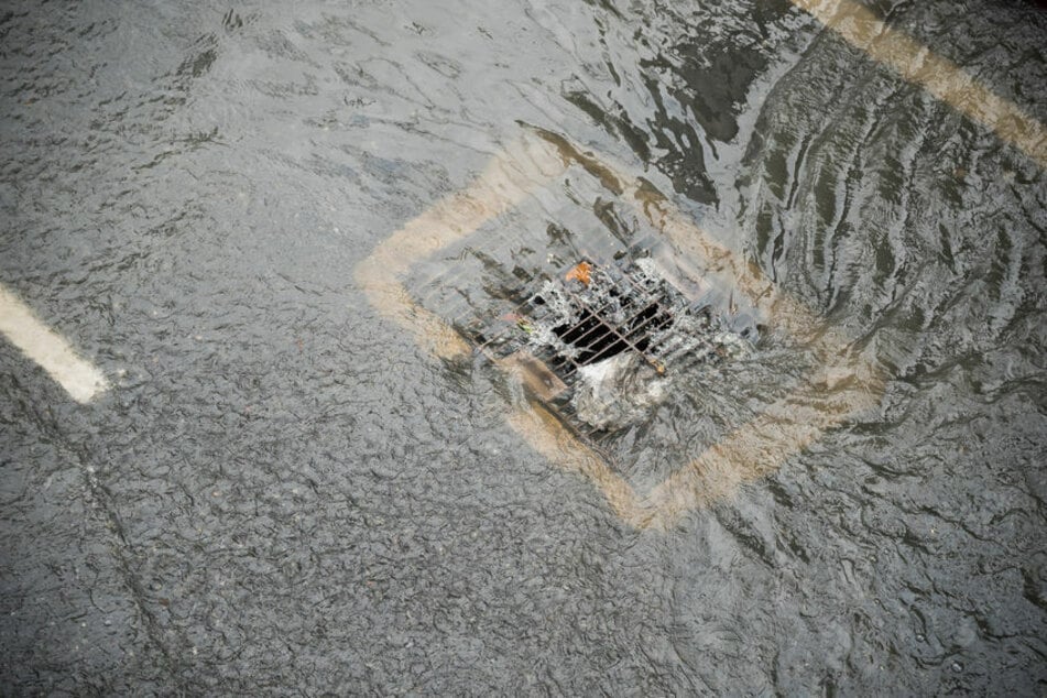 Hochwasser hat in Sonneberg eine Leiche angespült. (Symbolbild)