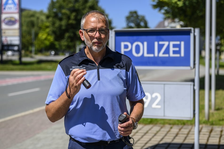 Thomas Karl (51) ist als Ehrenamtler für die Sicherheitswacht im Einsatz.