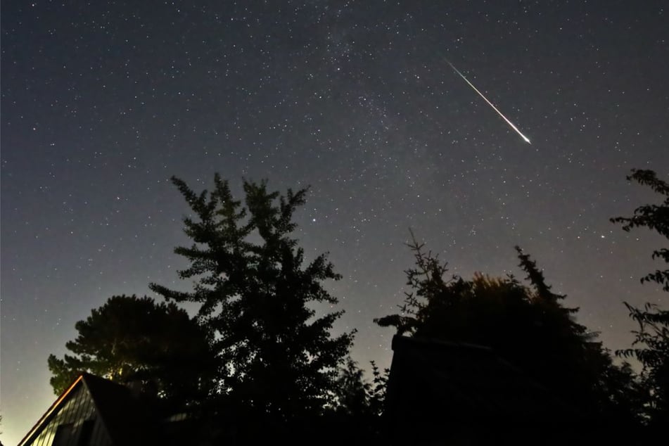In der Nacht auf Mittwoch stehen die Chancen auf Sternschnuppen gut. (Symbolfoto)