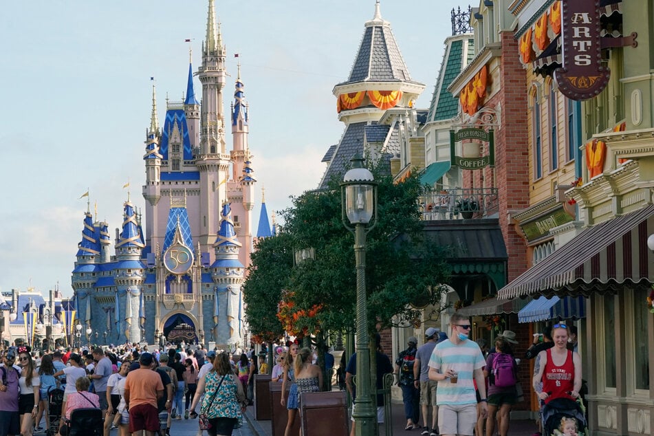 Thomas Bouchard and his girlfriend Cantelle Boyd visited Disney attractions and made the state pay for it.