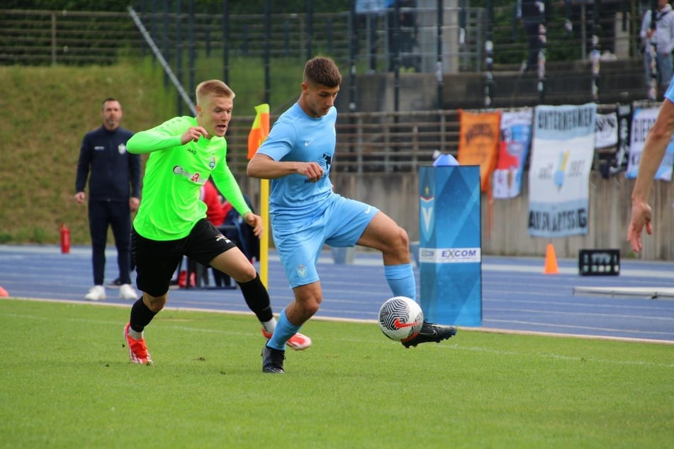 Jannick Wolter (l.) stand in der Hauptstadt erstmals seit Anfang März wieder in der CFC-Startelf.