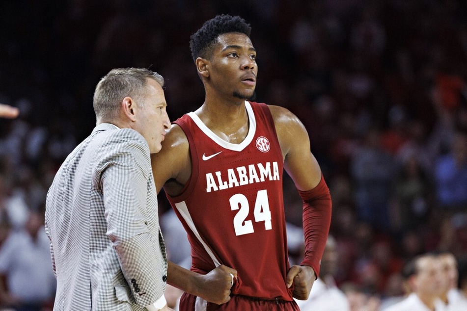 Alabama head coach Nate Oats (l.) met with reporters on Tuesday and admitted to knowing about Brandon Miller's (r.) alleged involvement in the off-campus shooting.