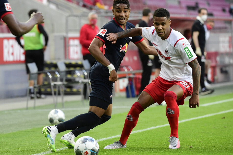 Ismail Jakobs (21, rechts) wird in der neuen Saison für den französischen AS Monaco spielen. Er unterschrieb einen Vertrag bis 2026.