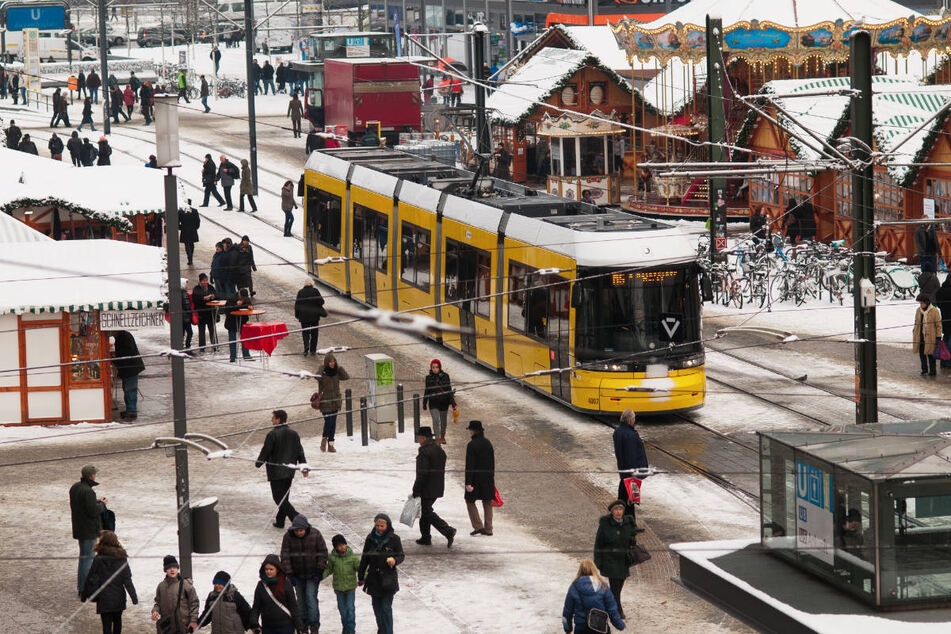 In Berlin und Brandenburg könnte es in den kommenden Tagen erste leichte Schneefälle geben. (Archivfoto)
