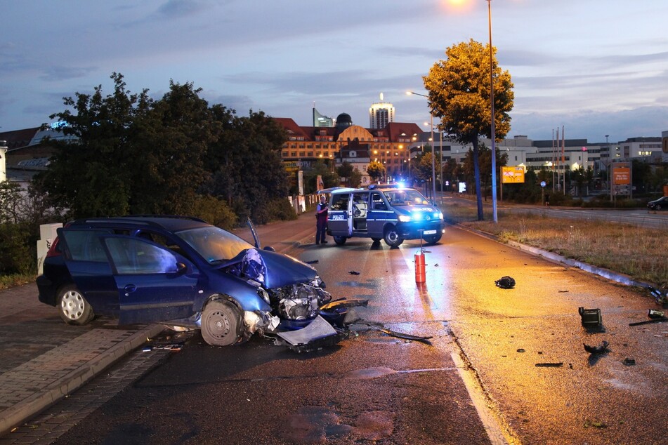 Das Unfallauto war von der Fahrbahn abgekommen.