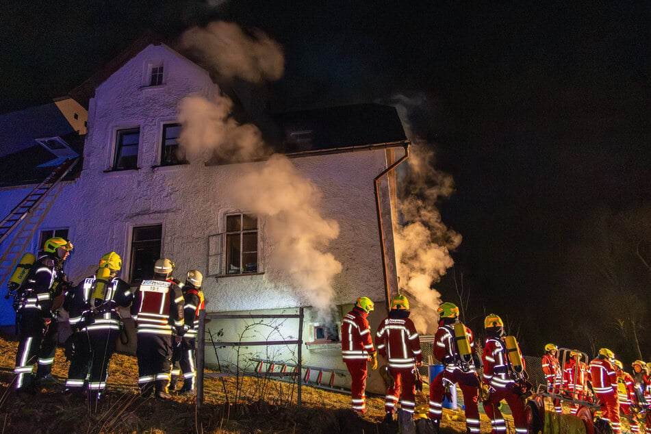 Im Keller eines Wohnhauses in Schönheide war ein Brand ausgebrochen.