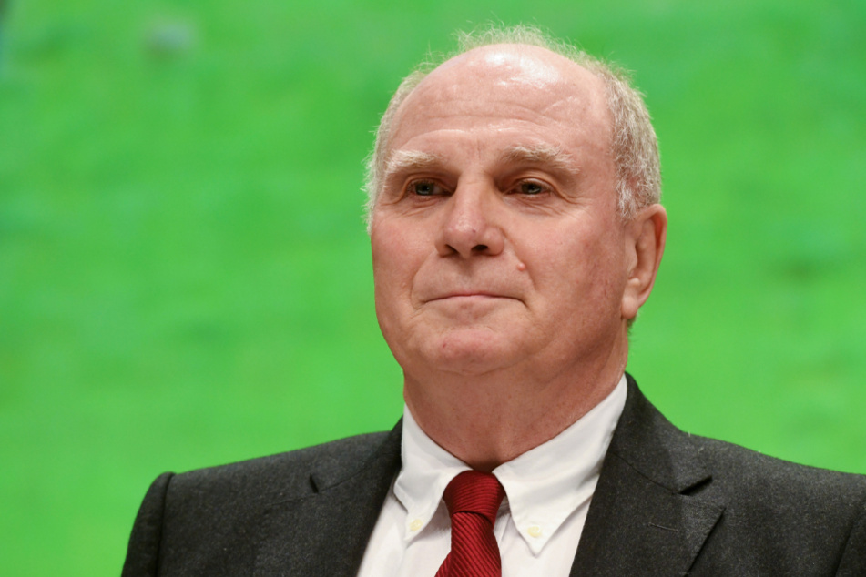 Uli Hoeneß (69) fordert ein Aufbauprogramm, um die Menschen wieder aktiv für den Sport zu begeistern.