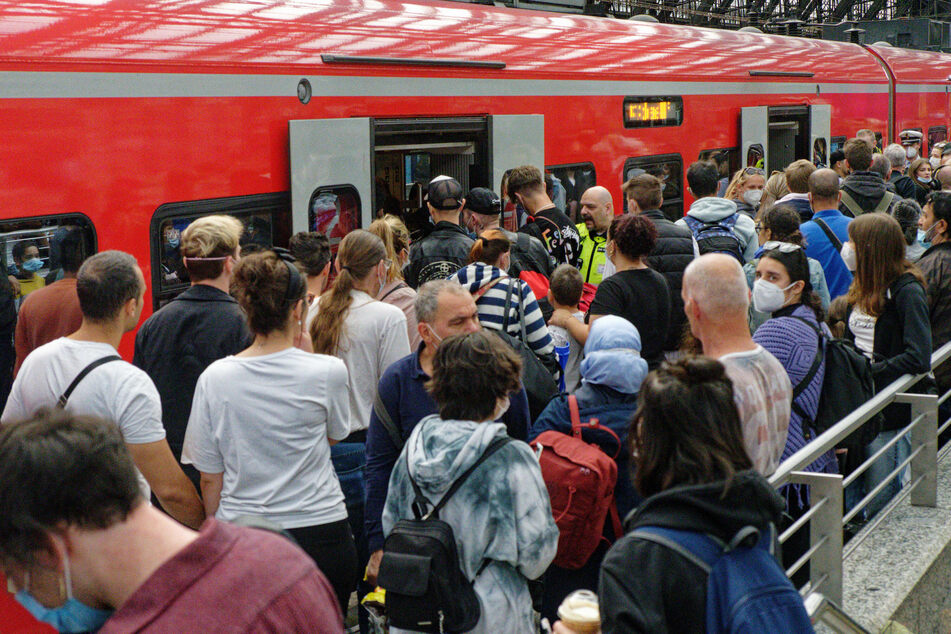 Deutsche Bahn: Volle Züge in NRW wegen 9-Euro-Ticket