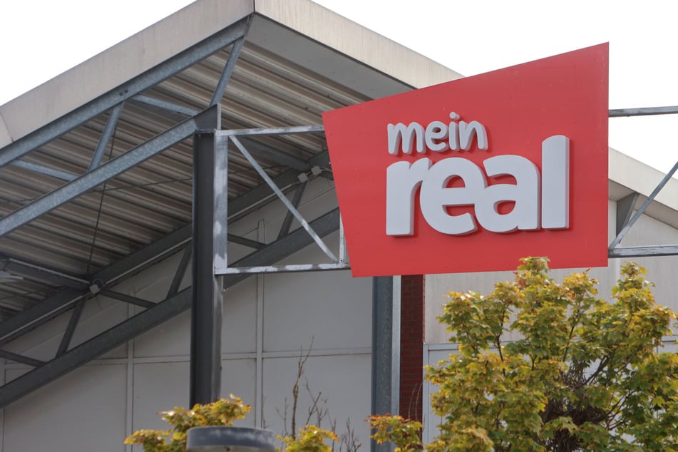 Der "Mein Real" im Florapark Magdeburg schließt Ende März. Ein neues Geschäft zieht ein. (Symbolbild)