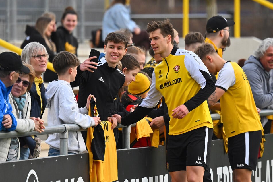 In dieser Woche müssen die Fans auf Selfies mit ihren Dynamo-Lieblingen verzichten.