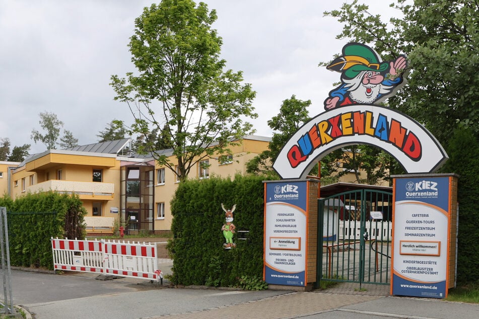 Im Kinder- und Jugenderholungszentrum Querxenland in Seifhennersdorf schließt sich für den Skulpturenbauer immer wieder der Kreis.