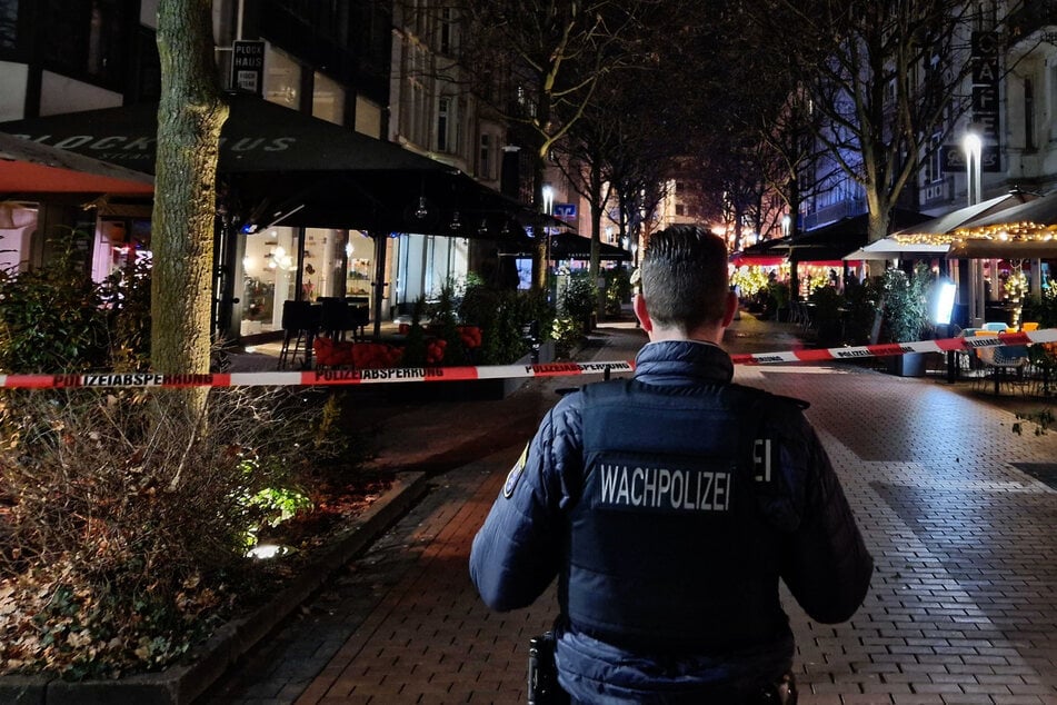 Ein politisches oder gar terroristisches Motiv gilt als eher unwahrscheinlich.