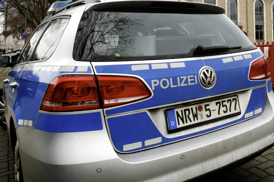Die Polizei Duisburg warnt derzeit vor der Verbreitung privater Suchen. (Symbolbild)