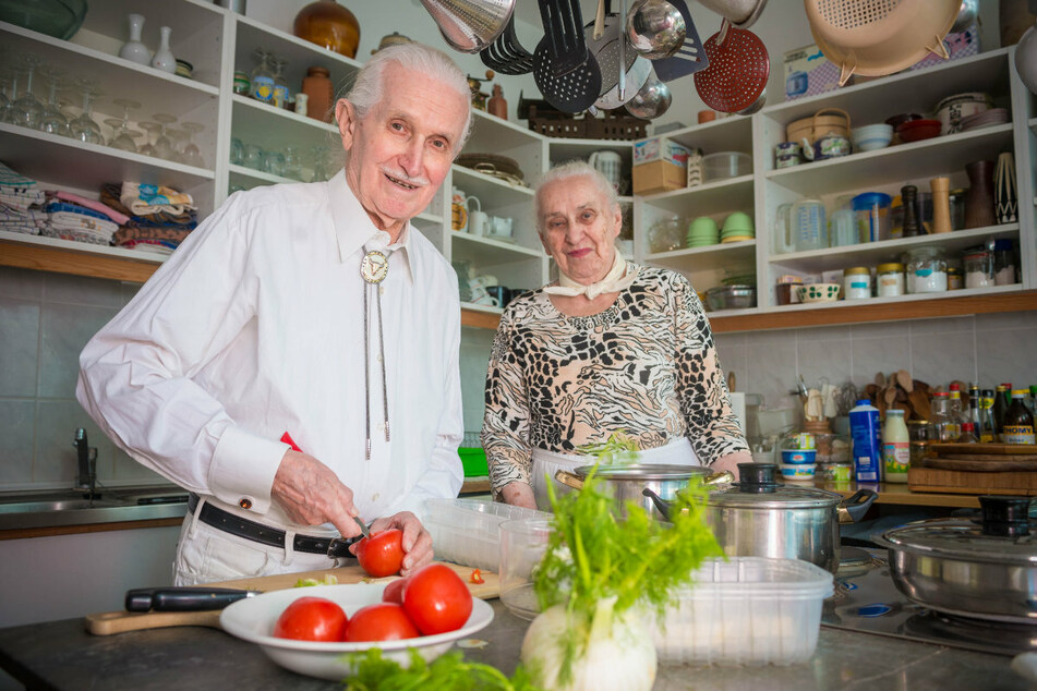 Christian (†92) und Ursula Gruhl (94) waren ein eingespieltes Team - und fast 70 Jahre verheiratet. Er buk die Brötchen und war für die kalten Speisen zuständig, sie für die warmen.