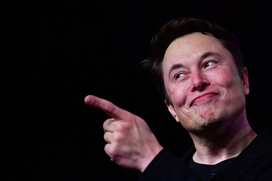 Elon Musk is in hot water after he tweeted and deleted a conspiracy theory regarding the recent assault on House Speaker Nancy Pelosi's husband.