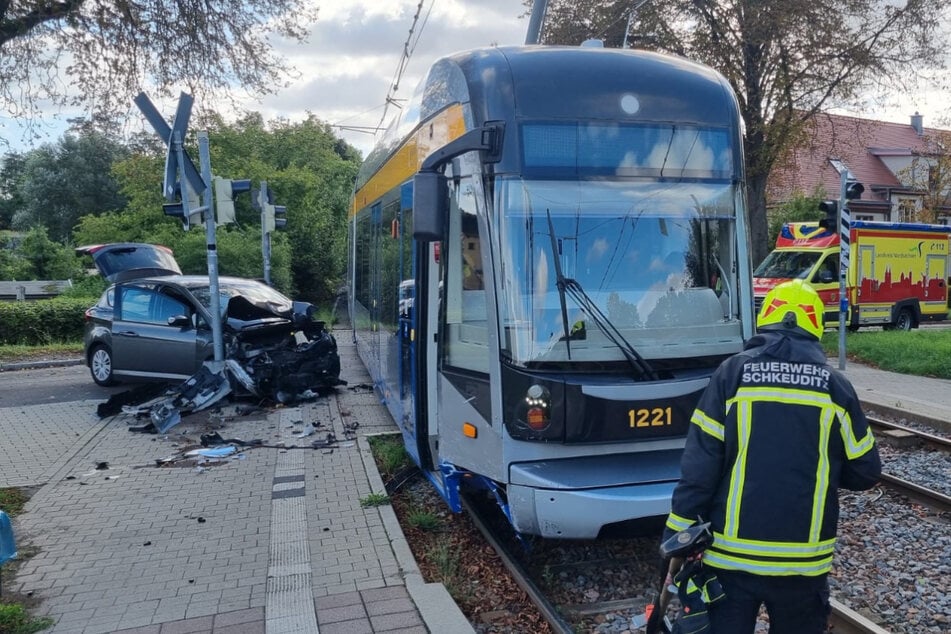 Der Schaden am Fahrzeug ist hoch.