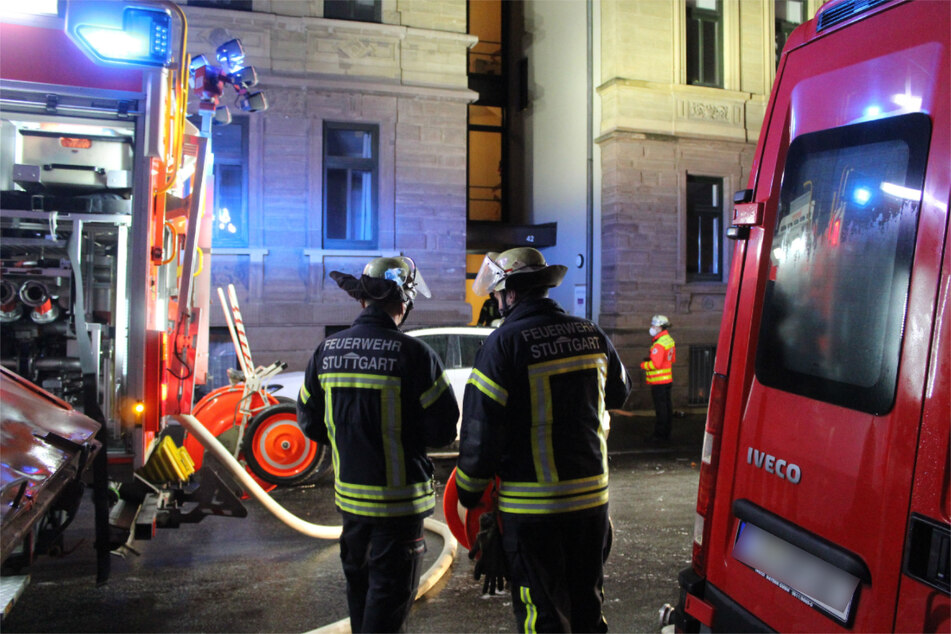 Einsatzkräfte am Abend in der Augustenstraße.