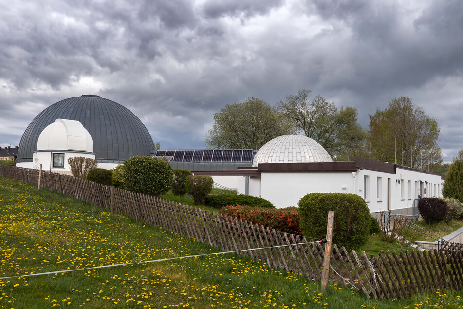 Wegen Corona geschlossen: Das Planetarium samt Sternwarte in Drebach hat noch keinen Öffnungstermin.