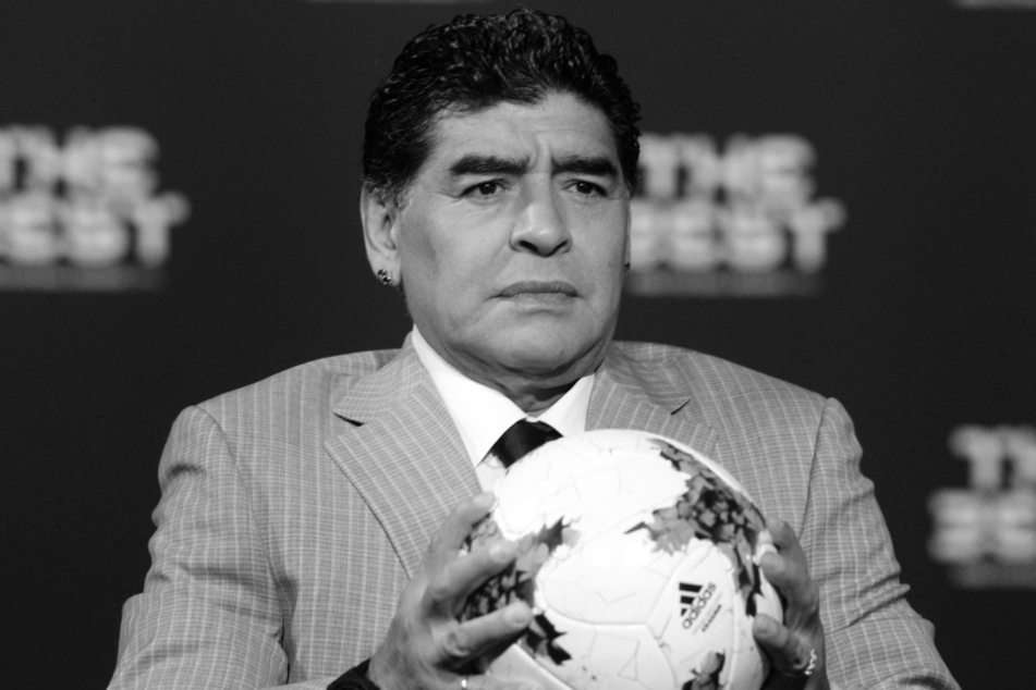 John Esposito, Neffe von Diego Armando Maradona (✝60), gewährte im argentinischen Fernsehen Einblicke in das komplizierte Seelenleben des Fußball-Weltstars.