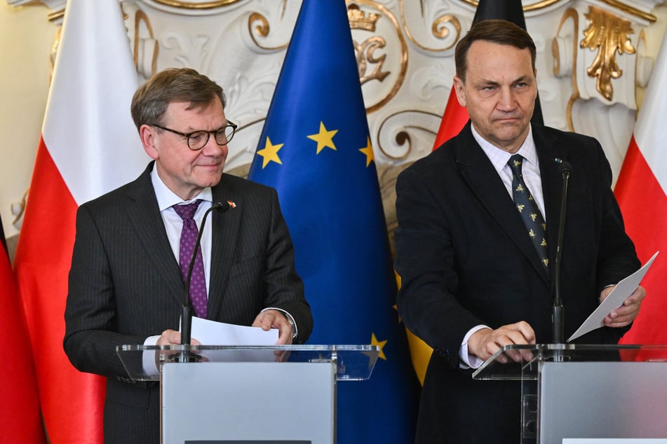 Ukraine-Krieg: Deutschland und Polen sichern Unterstützung zu