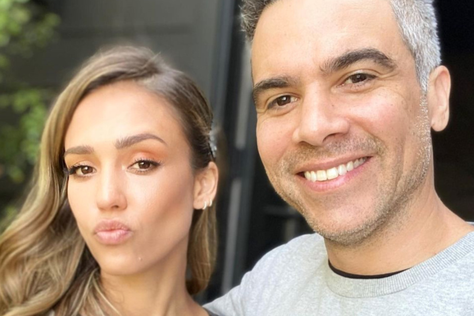 Jessica Alba and husband Cash Warren were caught red-handed.