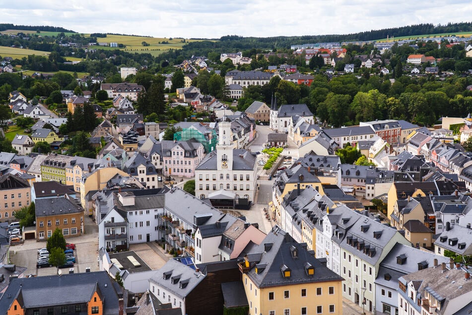 Ende Juli verwandelt sich die Schneeberger Innenstadt in eine bunte Festmeile.