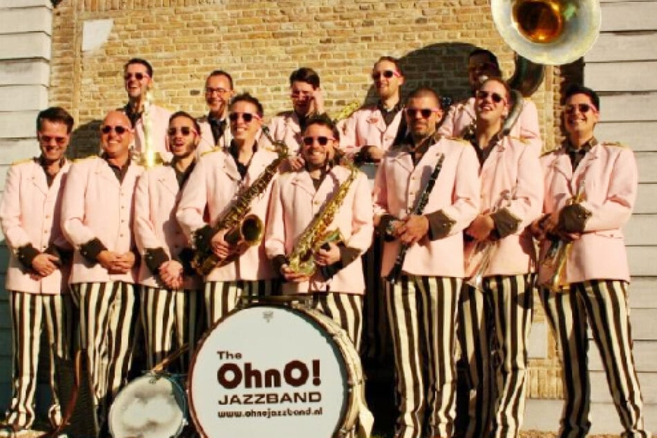 The OhnO! Jazzband aus den Niederlanden bringen frischen Brass Swing nach Dresden.