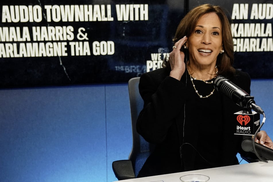 Kamala Harris sidesteps reparations question in Detroit town hall