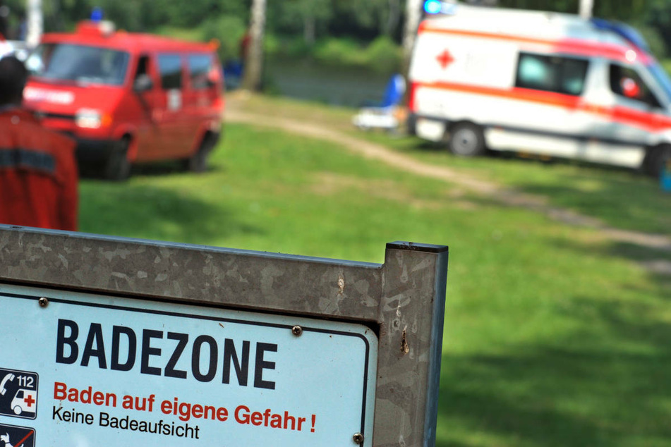 Am Samstagnachmittag ist ein 51-jähriger Mann im Landkreis Spree-Neiße nach einem Badeunfall im Görigker See in Steinitz gestorben. (Symbolfoto)