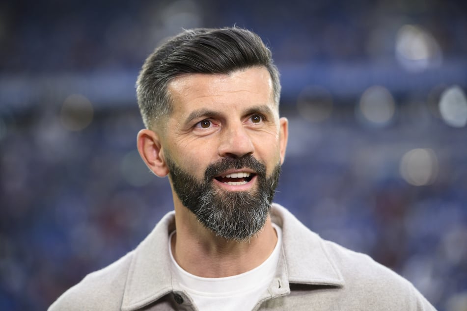 Schalkes neuer Trainer Miron Muslic (42) sorgt im Pott bis jetzt für gute Stimmung.