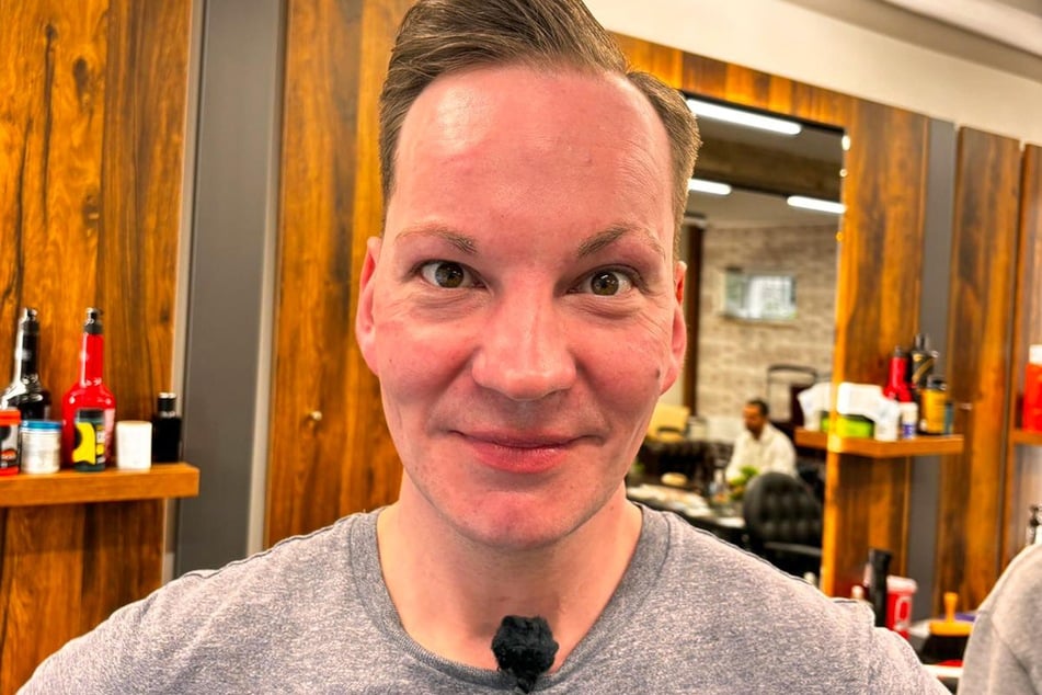 Christian (35) krönte seine Einkaufstour mit einem ausgiebigen Beauty-Programm im Barbershop.