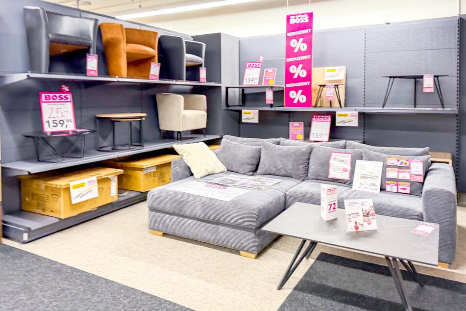Mit langen Öffnungszeiten und krassen Rabatten lädt Möbel Boss Leipzig zum Shoppen ein