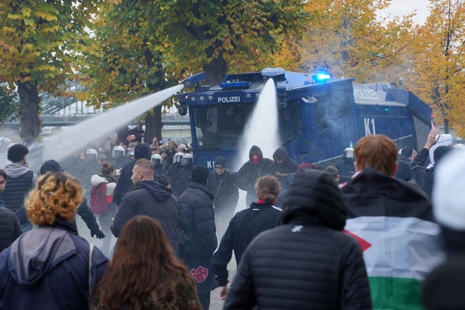 "Verhalten nicht akzeptabel": Gen-Z-Protest in Köln eskaliert