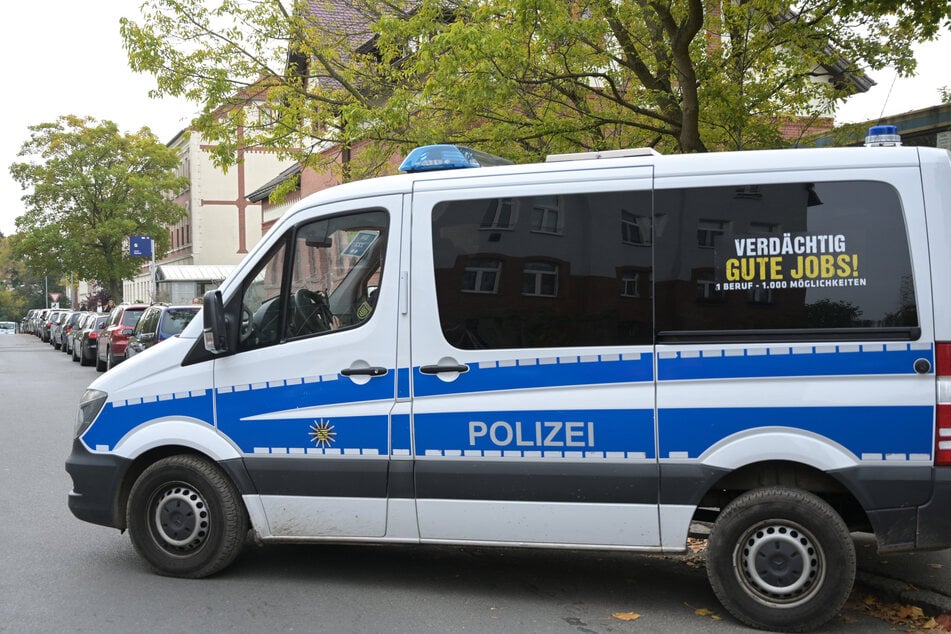 Leipzig: Polizeieinsatz im Leipziger Norden: 32-Jähriger mit Pistole unterwegs?