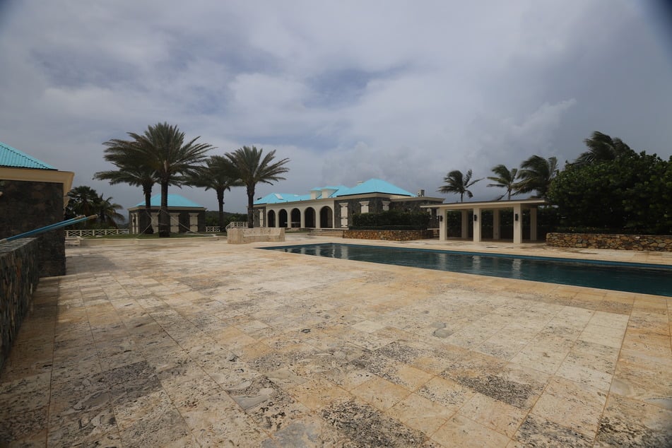 Auf der Epstein-Insel in der Karibik müssen sich schreckliche Szenen abgespielt haben.