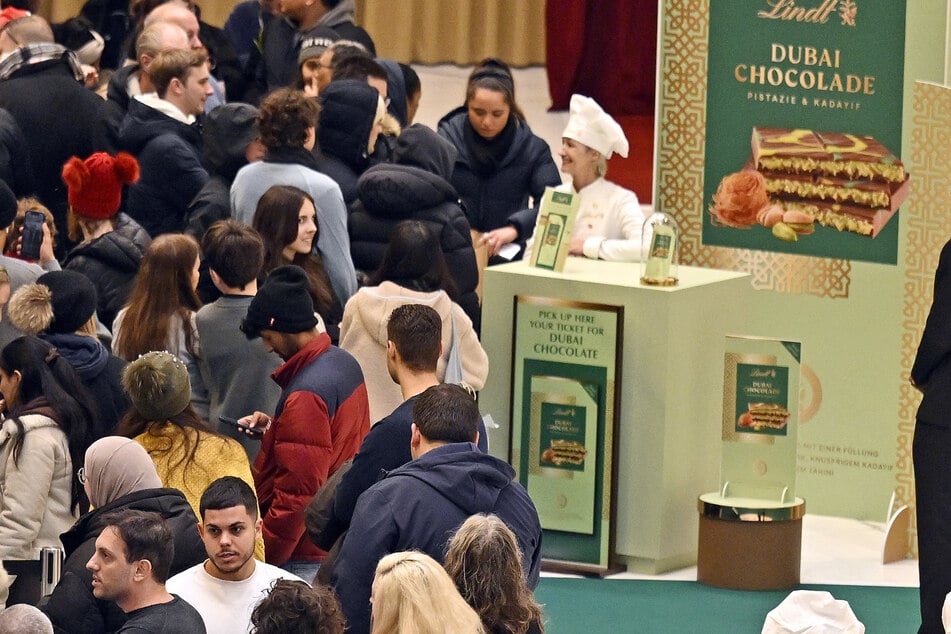 Dauerbrenner Dubai-Schokolade: Lindt bringt erneut limitierte Edition in seine Läden!