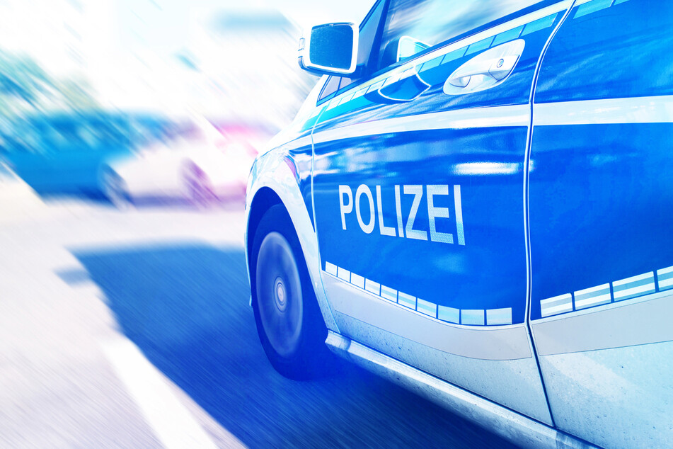 Bewaffneter und maskierter Mann überfällt Karlsruher Wettbüro